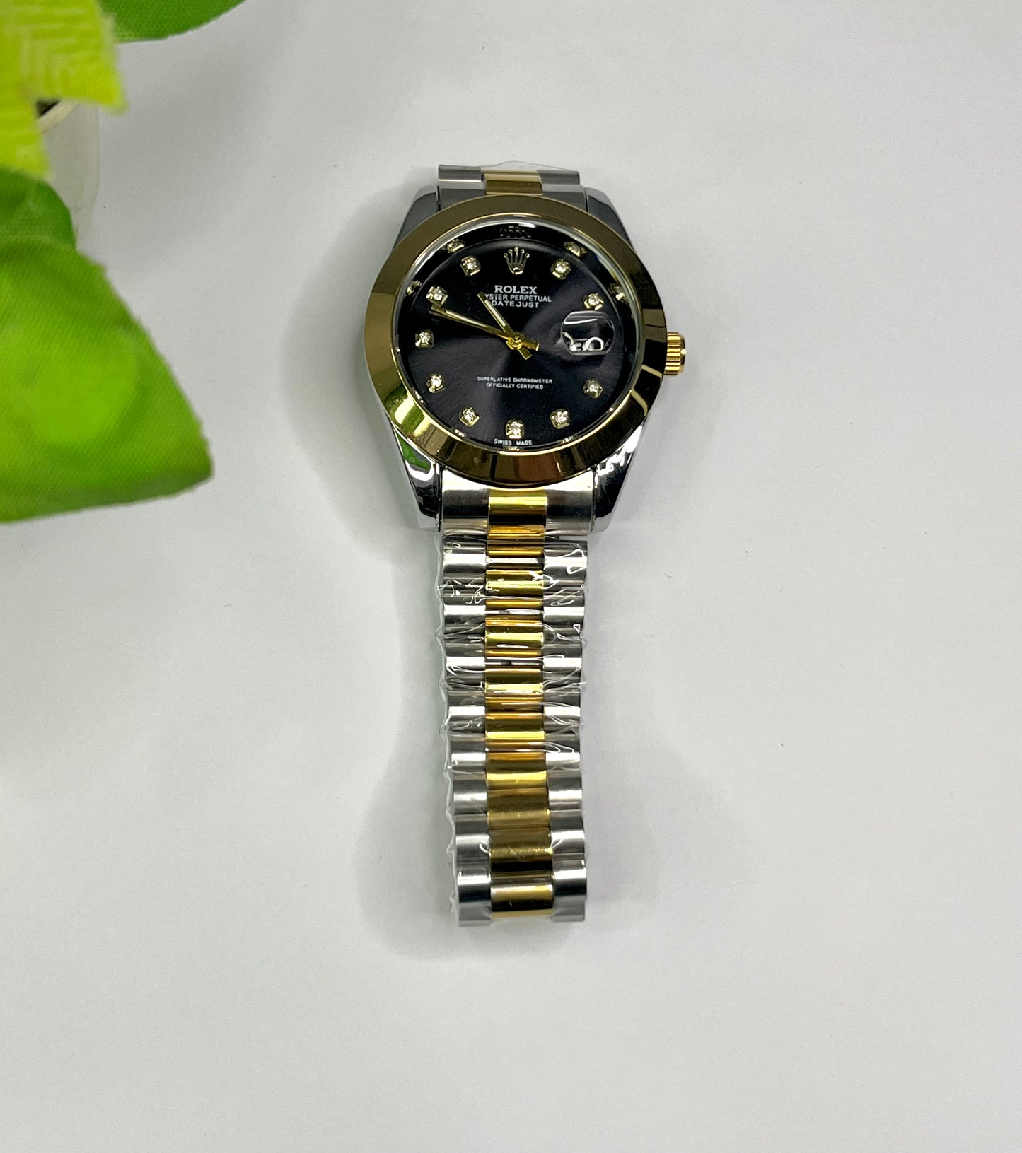 Rolex Datejust Style — Black Diamond Dial, Two-Tone Gold/Silver⌚