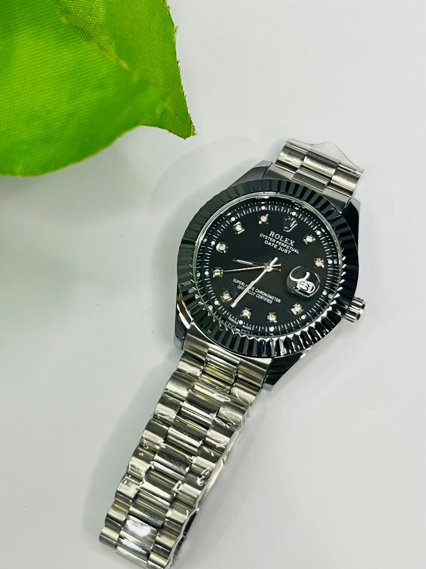 Rolex Datejust Style – Black Diamond Dial, Silver Bracelet⌚