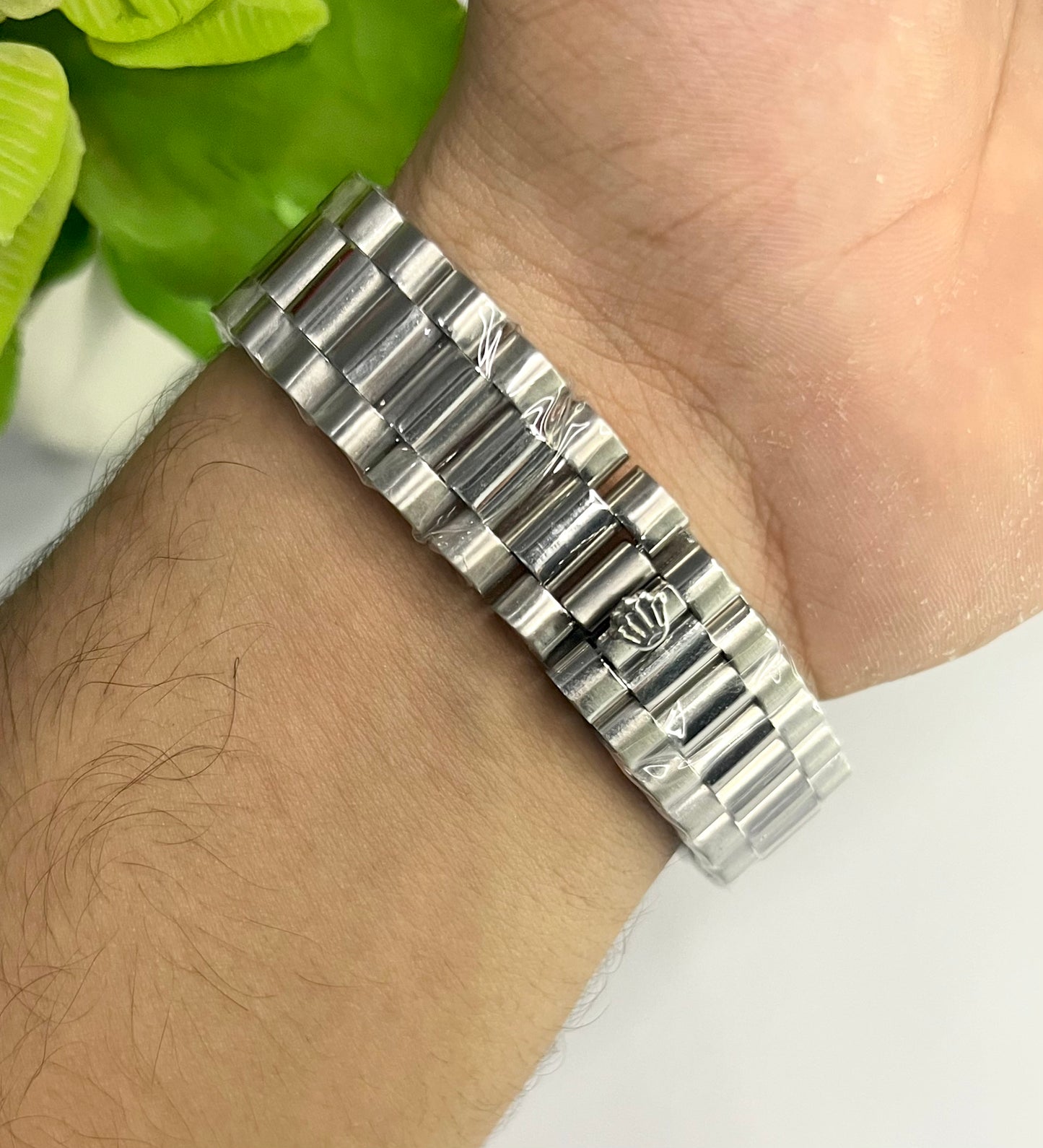 Rolex Datejust Style – Black Diamond Dial, Silver Bracelet⌚