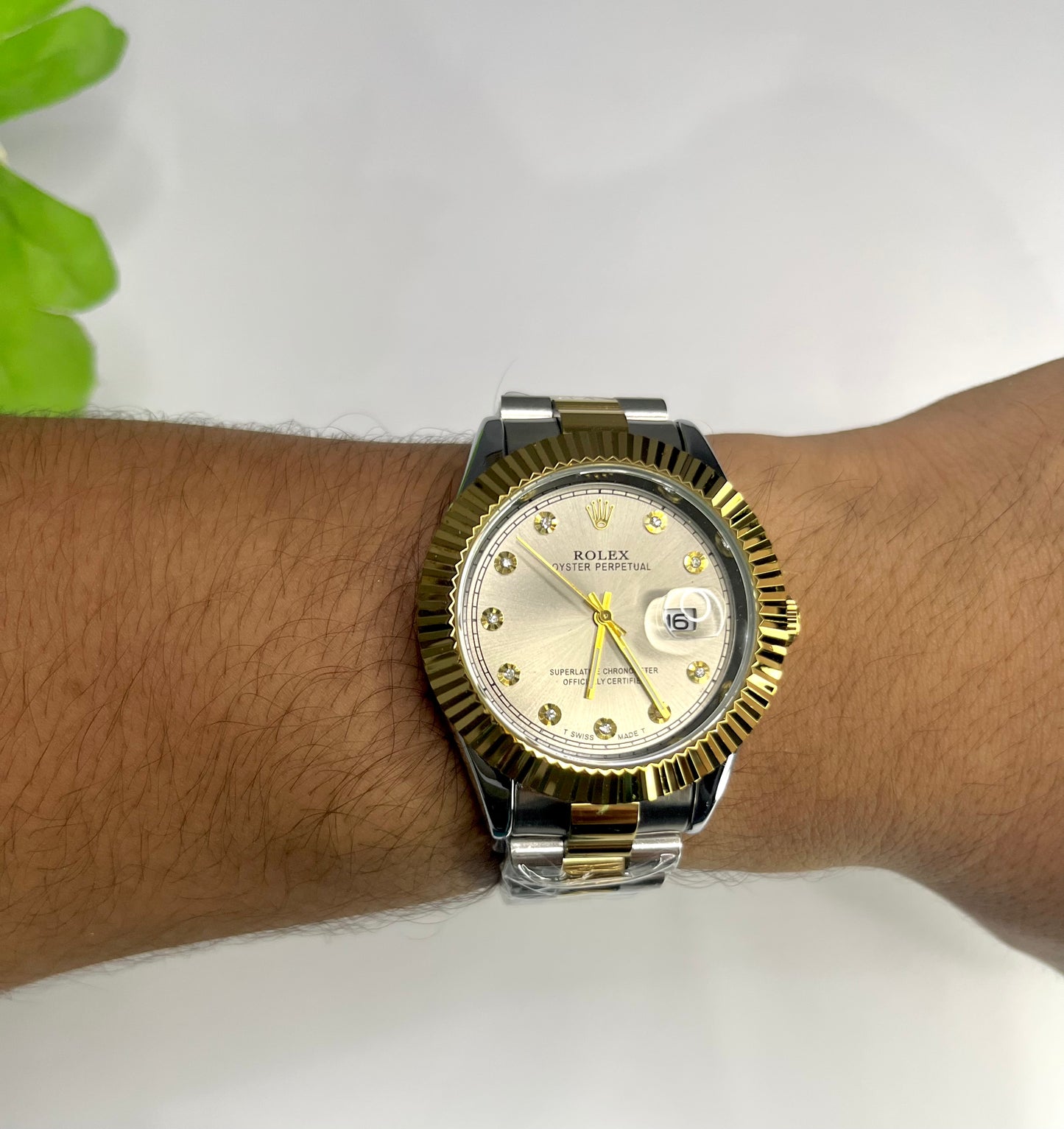 Rolex Datejust Style — Silver Diamond Dial, Two-Tone Gold/Silver Bracelet⌚