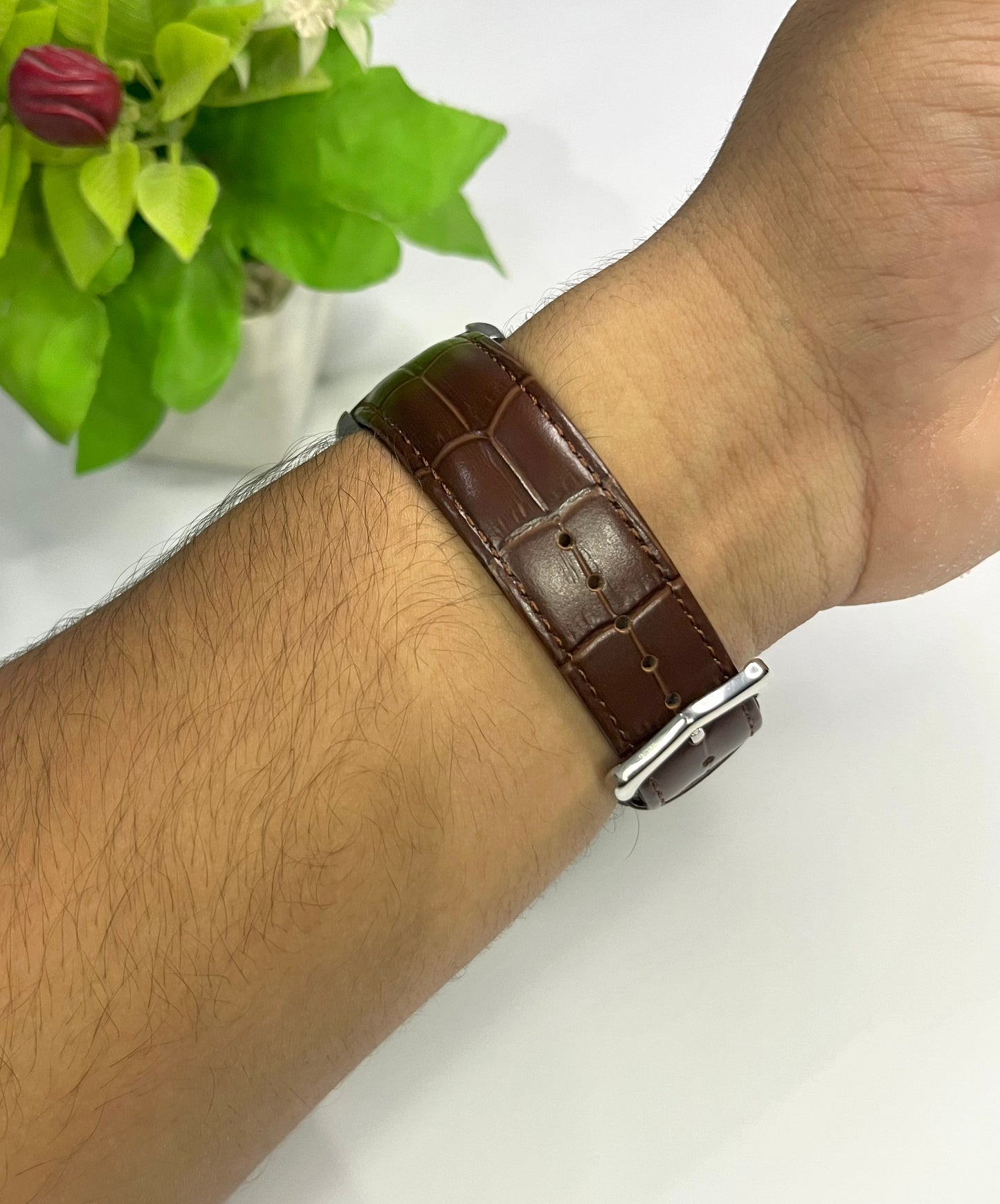 Cartier Tank Style — White Roman Numeral Dial, Brown Leather Strap⌚